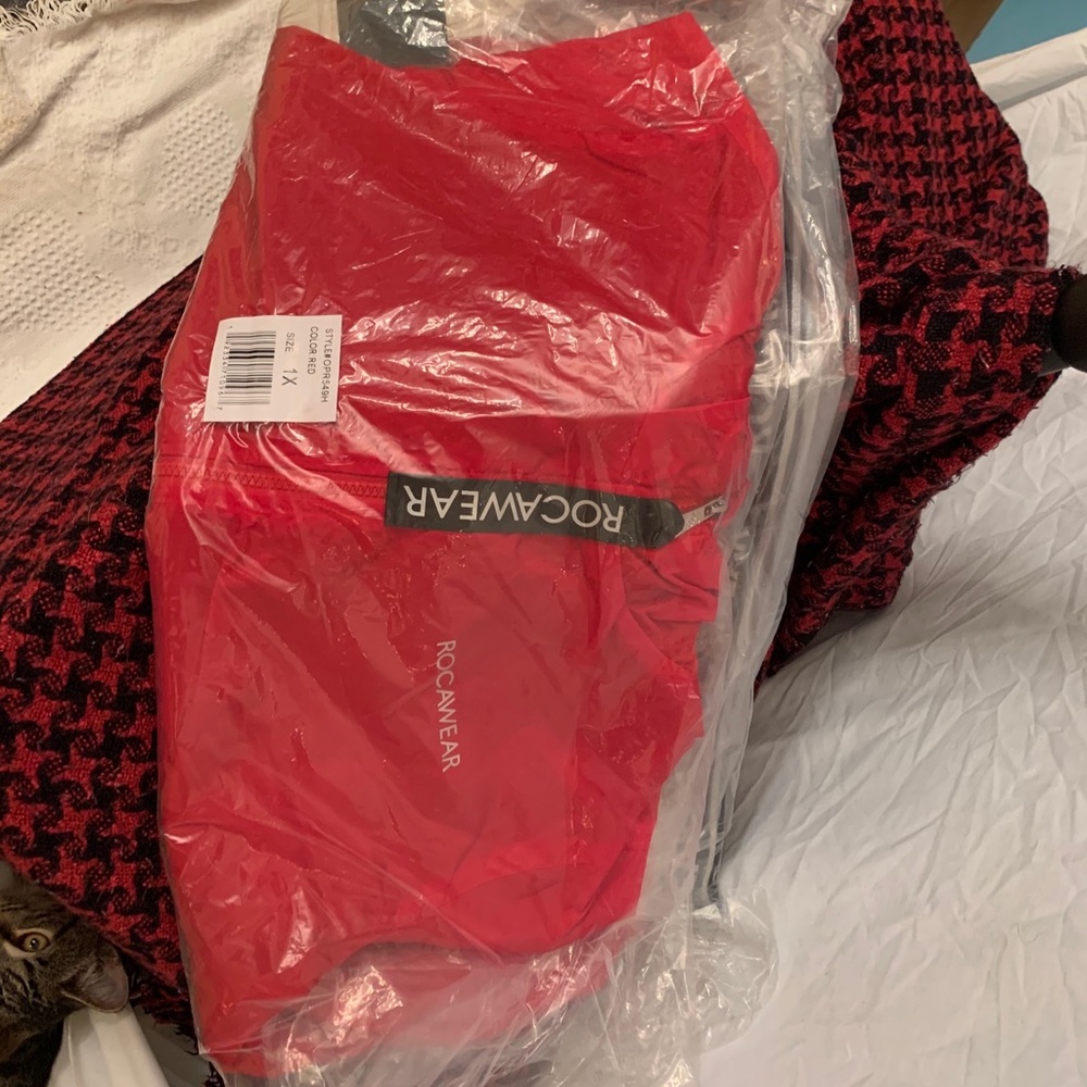 Red RocaWear Hooded Jacket - Picture 12 of 12